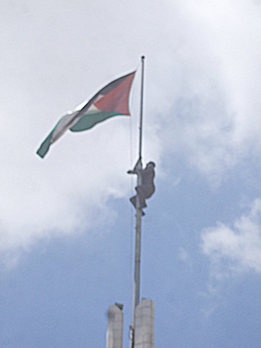 - Apresentação projecto "Gaza é aqui" 2015, tunel Museu Bernardo, Caldas da Rainha, Portugal - Presentation of the project "Gaza is here" 2015, tunel Bernardo Museum, Caldas da Rainha, Portugal - Présentation du projet "Gaza is here" 2015, Musée tuniso Bernardo, Caldas da Rainha, Portugal