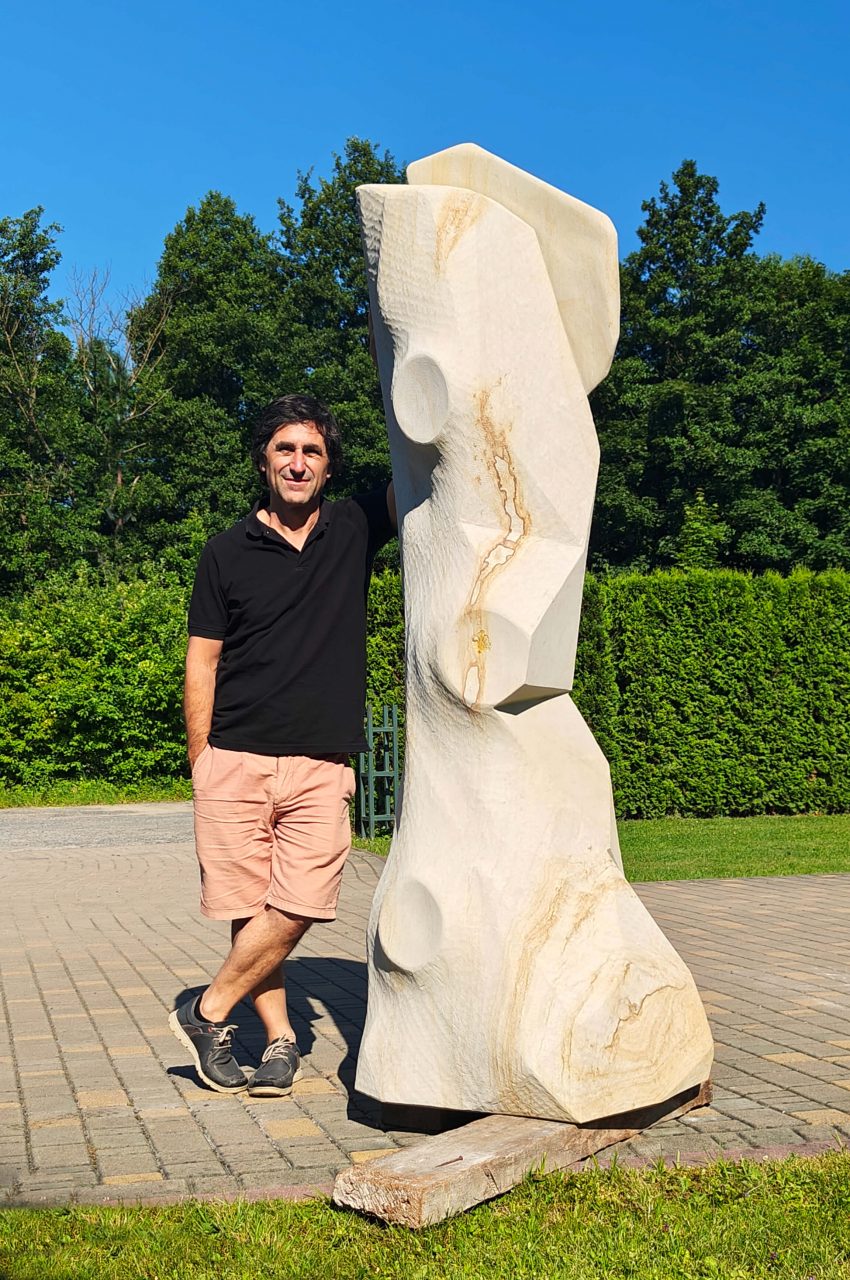 “Poetic Amalgam,” measuring 200 x 60 x 60 cm and executed in sandstone.